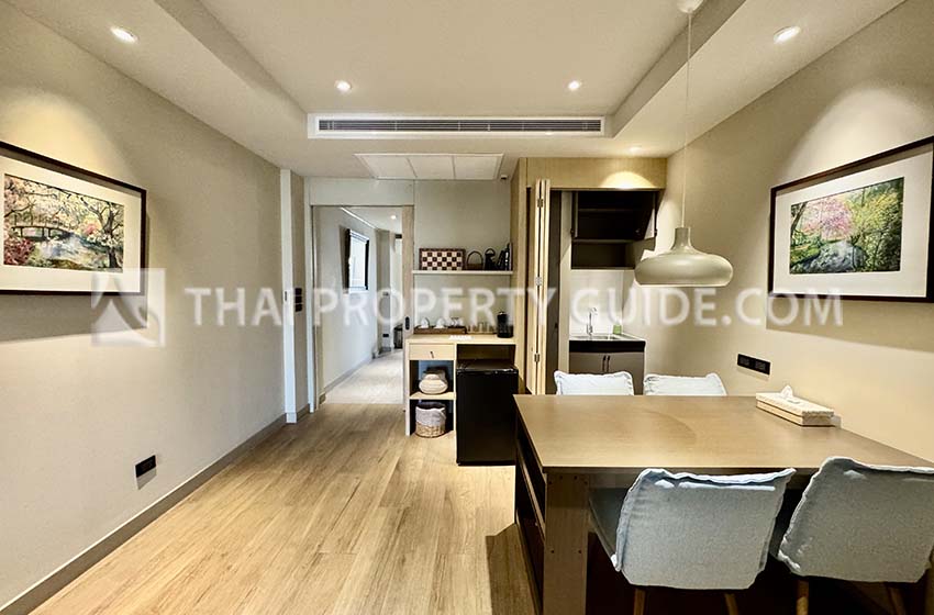 Apartment in Phaholyothin 